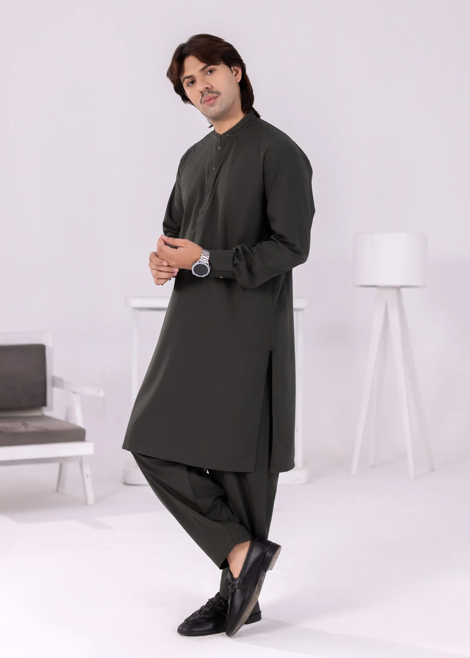 wash & wear Kurta Set in Olive green - view 2