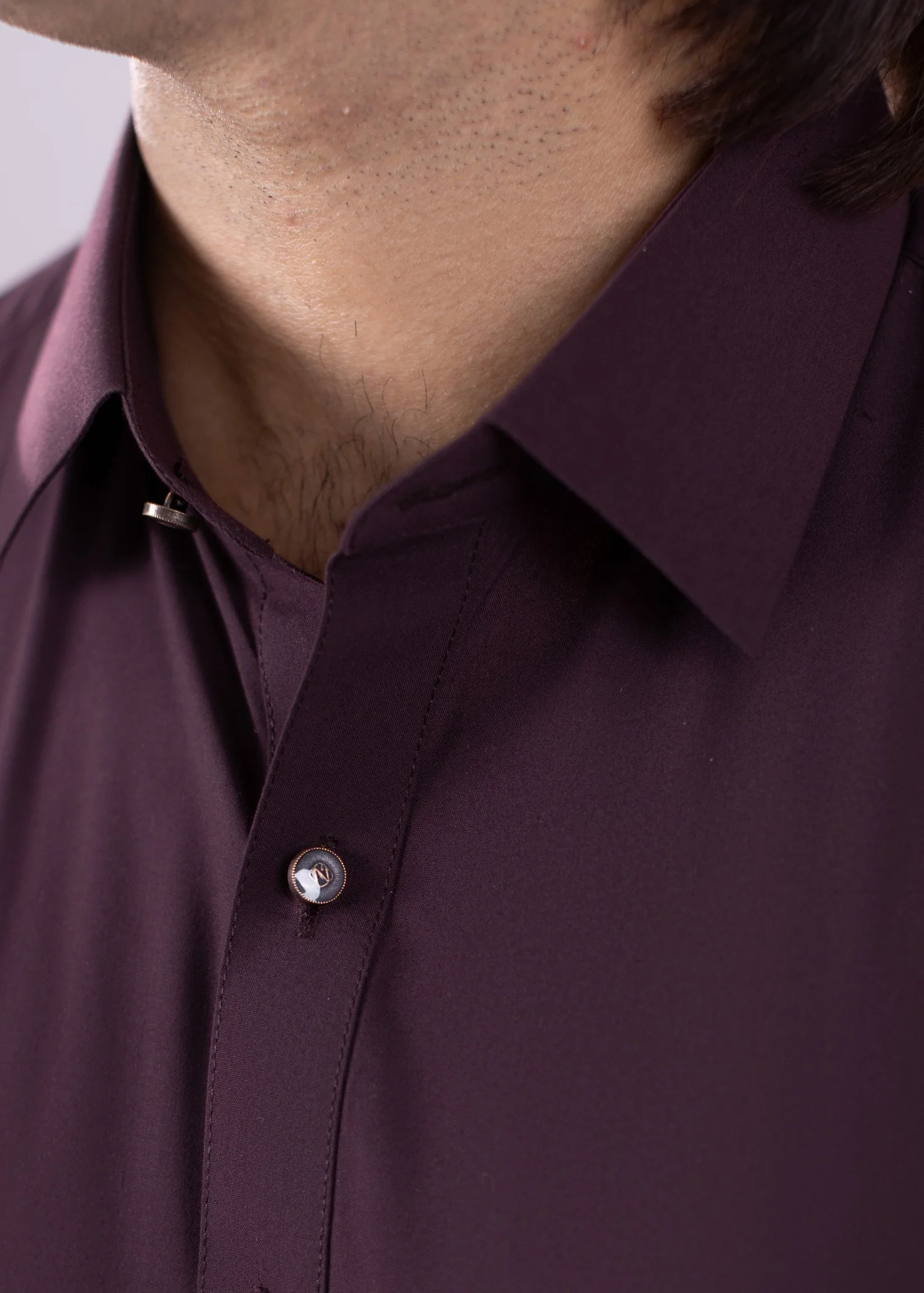 wash & wear Shalwar Kameez in Plum - view 4
