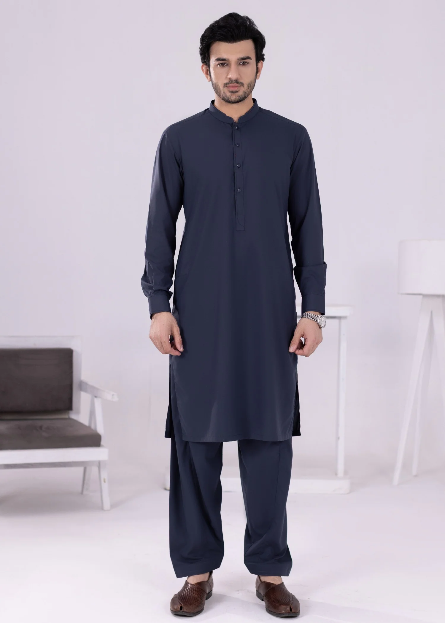 wash & wear Shalwar Kameez in Navy blue