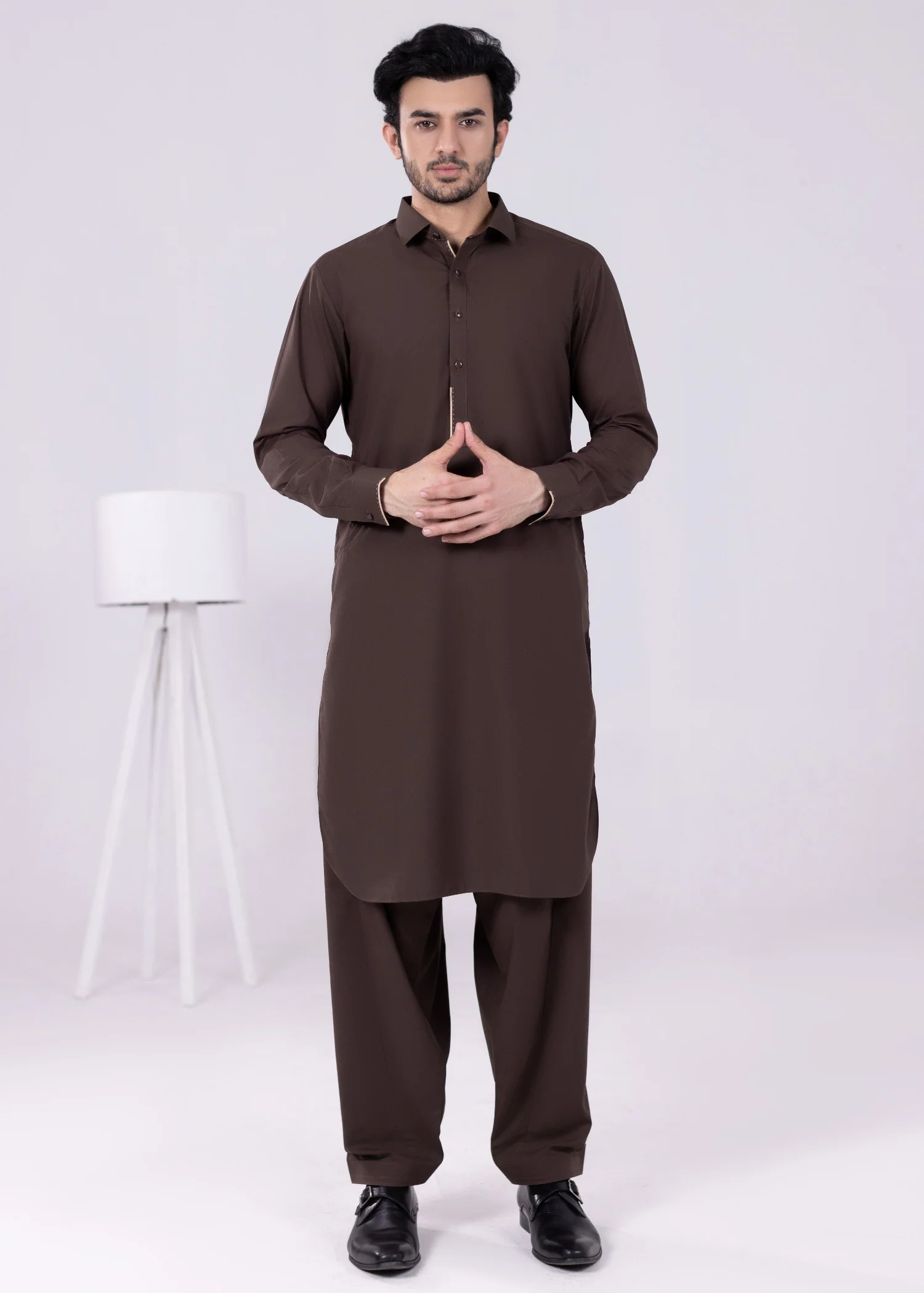 wash & wear Shalwar Kameez in Dark brown