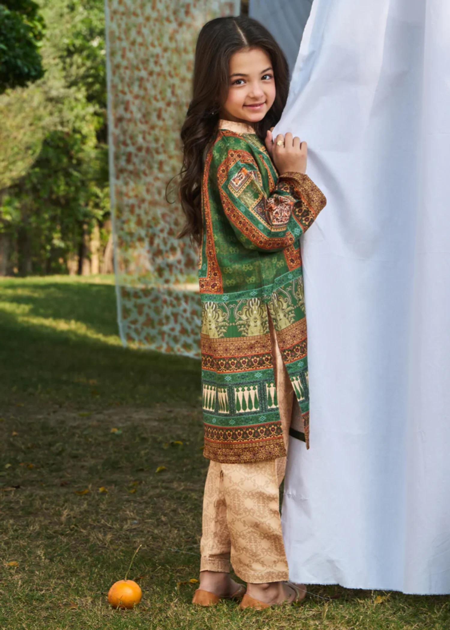 wool Kurta Set in Multi - view 2