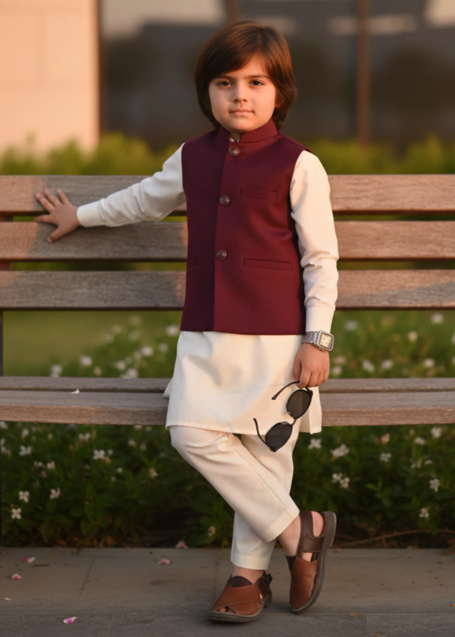 suiting Waistcoat in Maroon - view 3