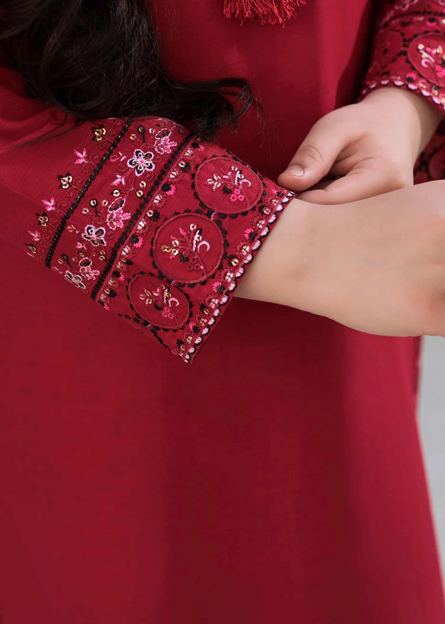 lawn Kurta Set in Red - view 5