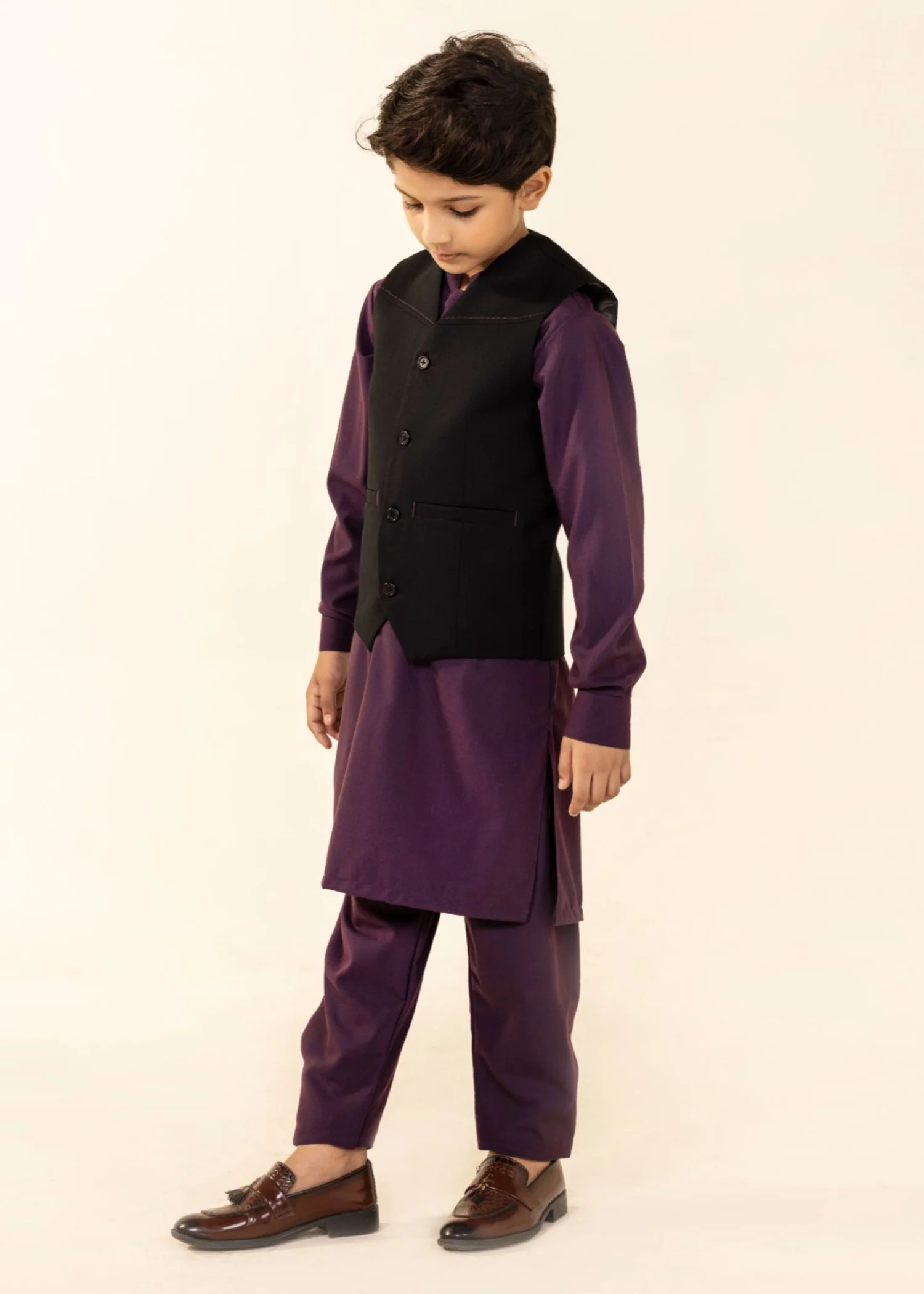 wash & wear Waistcoat in Black - view 2