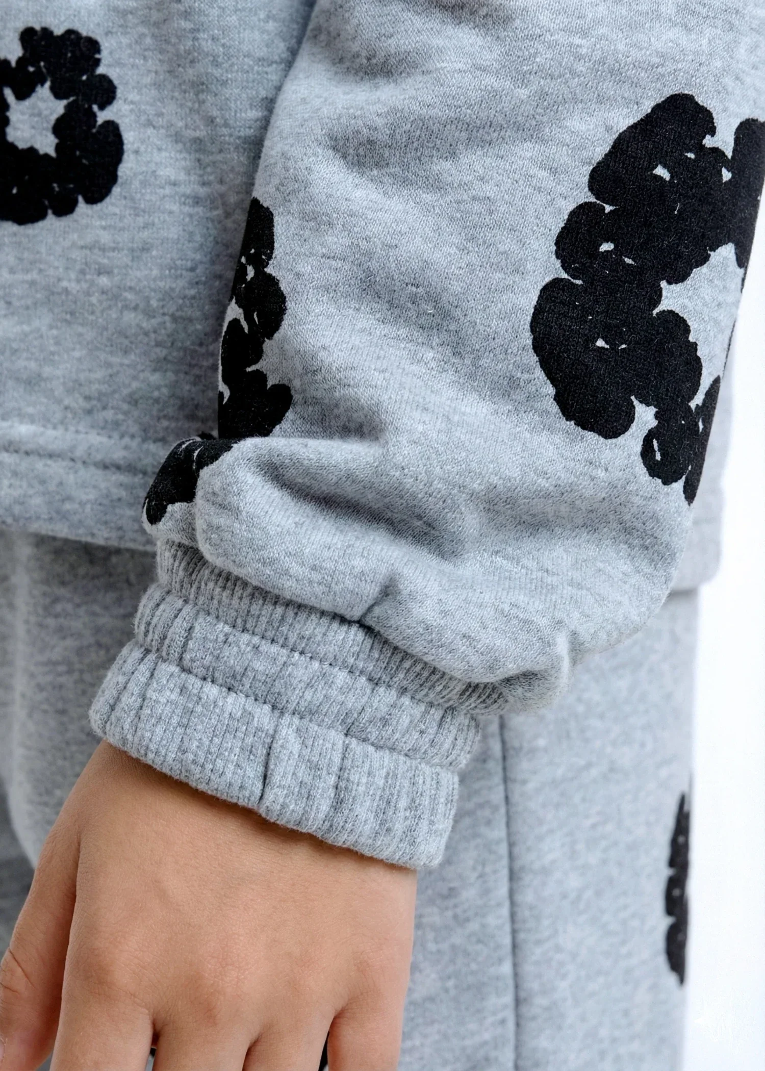 fleece Tracksuit in Grey - view 2