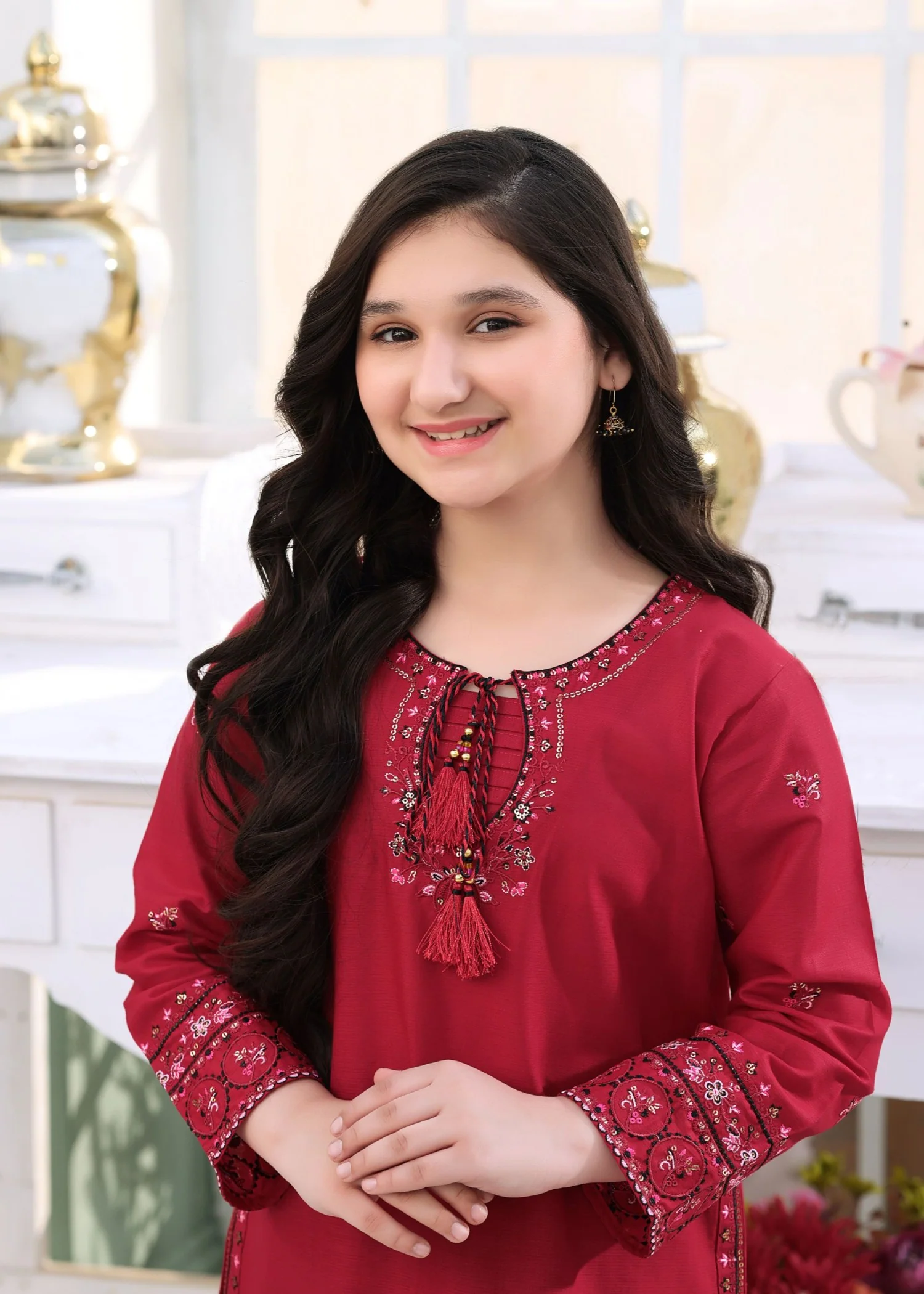 lawn Kurta Set in Red - view 6