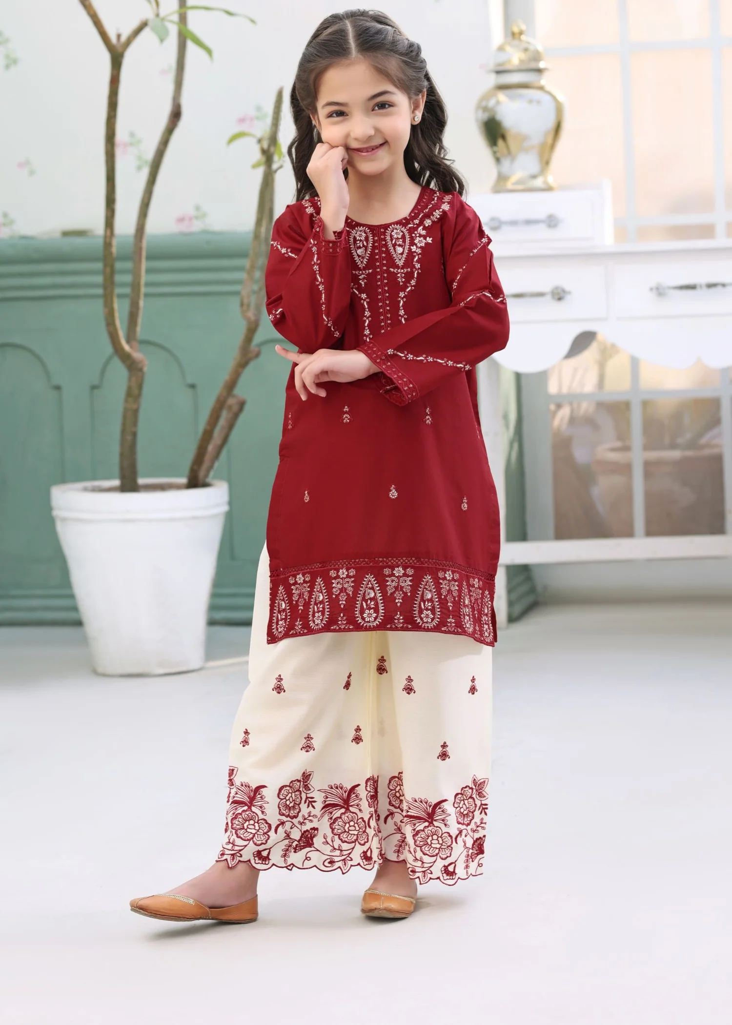 lawn Kurta Set in Red - view 2