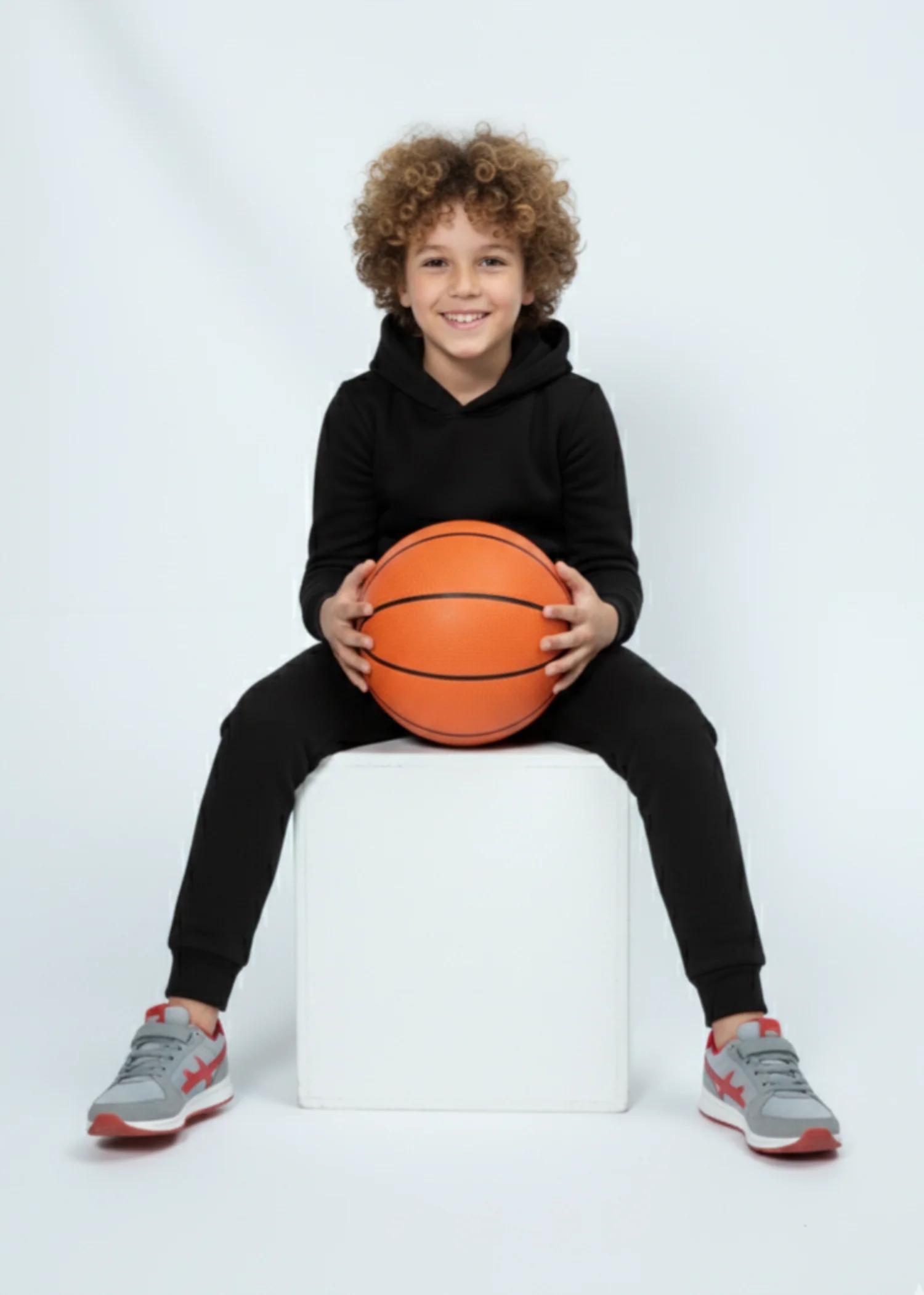 fleece Tracksuit in Black - view 3