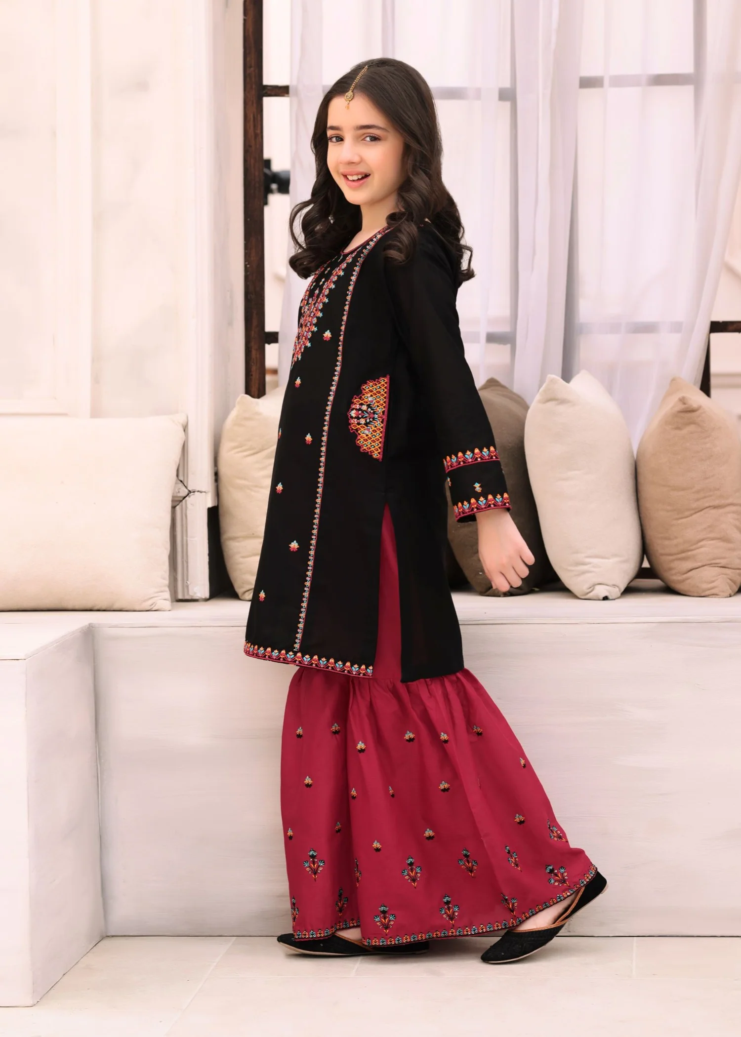 cotton Gharara in Black - view 3