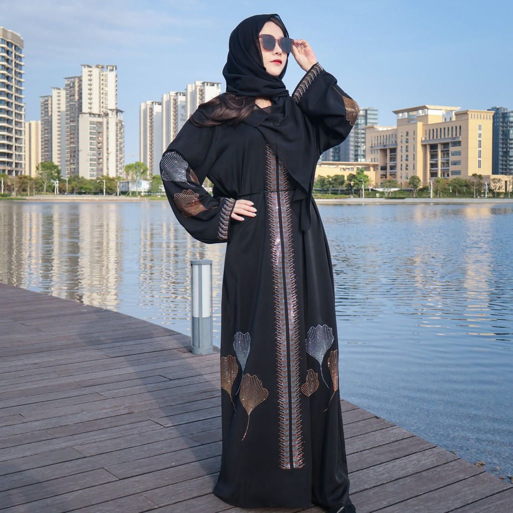 Z2123 New Elegant Graceful Robe plus Size Rhinestone Black Robe Dress