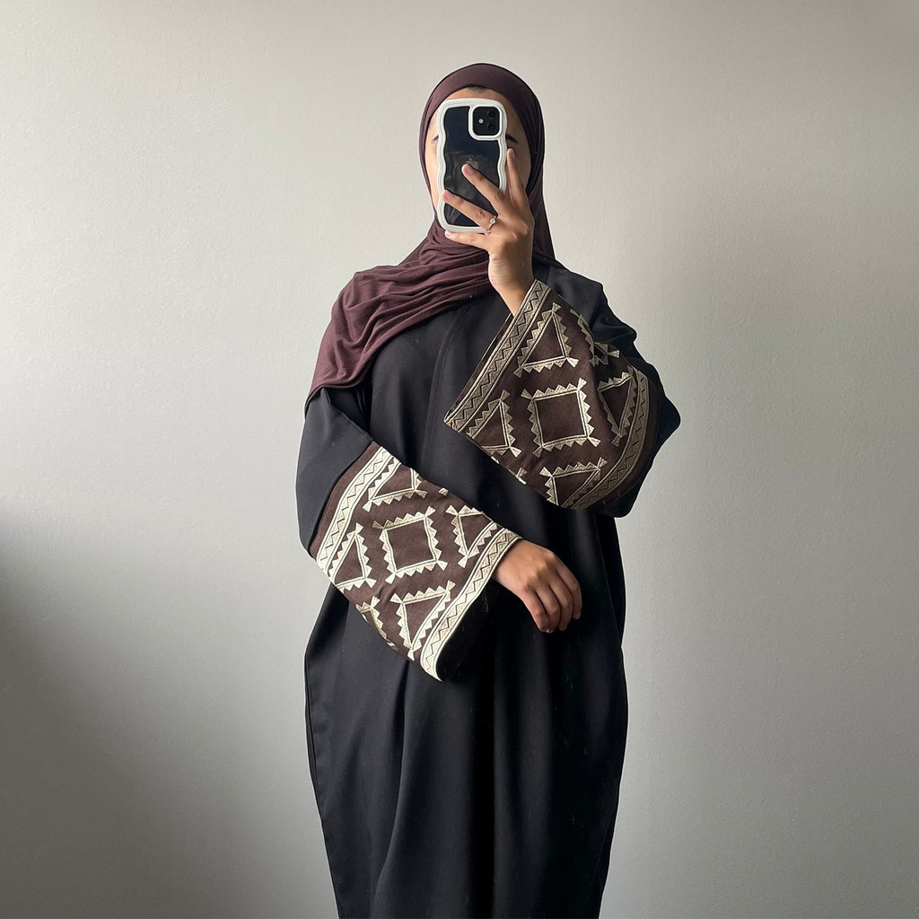 Raya fashion embroidery Dubai Türkiye elegant cardigan robe abaya