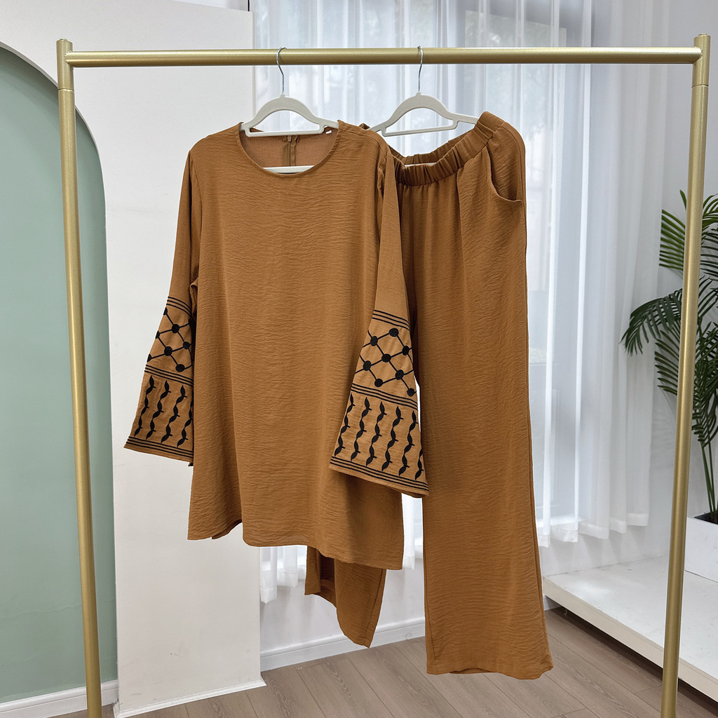 2Pieces Ramadan Djellaba Suits Abaya Dubai Embroidery Shirt + Pants Muslim Sets Abaya Dubai Muslim Islam Abayas