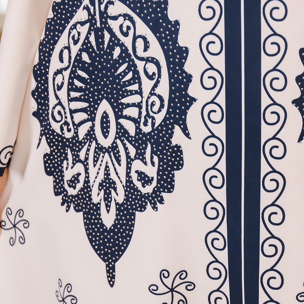 Middle East Muslim Robe Women's Clothing Dubai Turkey Abaya Hot Drilling