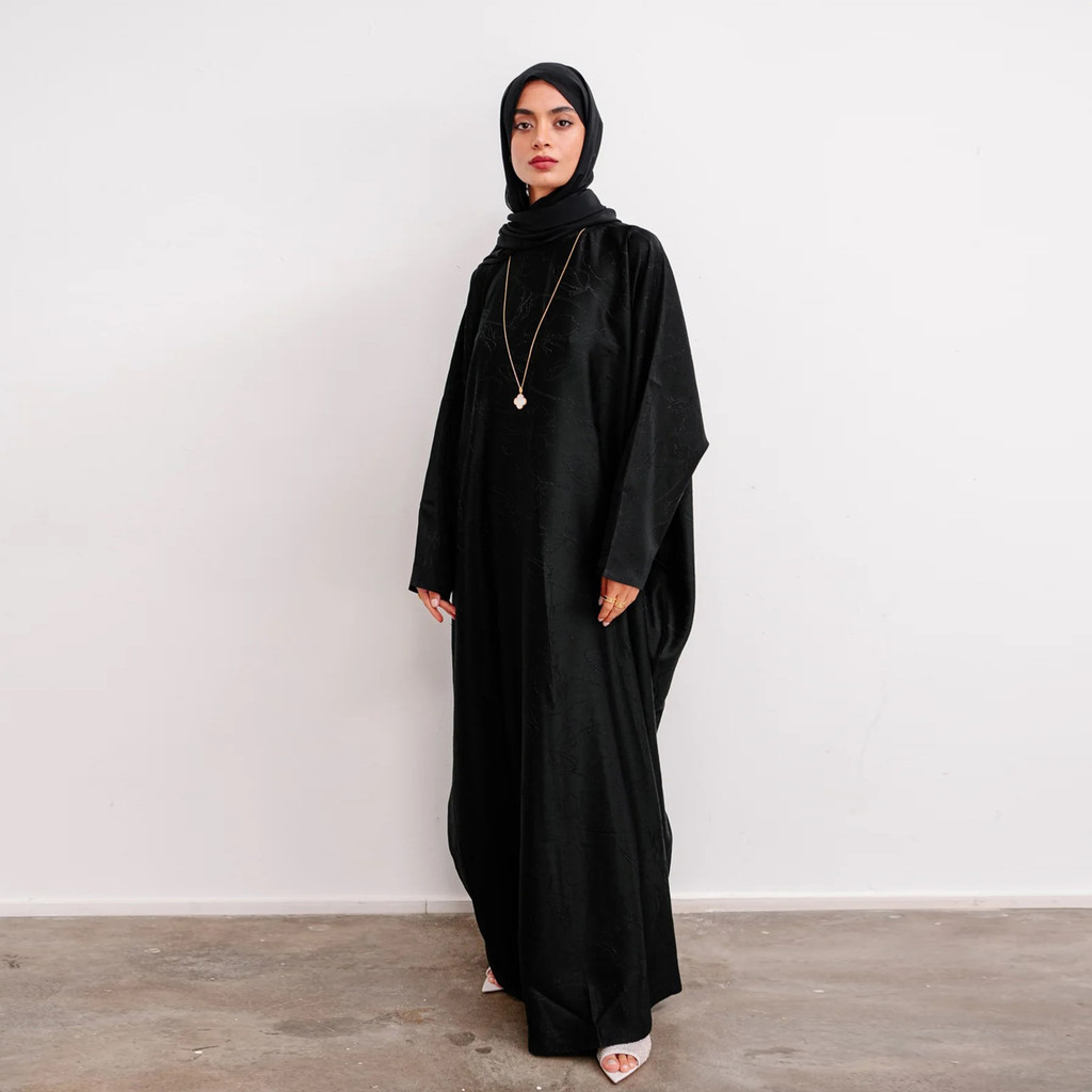 Closed Abaya Dress Dubai Luxury Muslim Hijab Dress 3D Jacquard Satin Black Abayas for Women Kaftan Malay Islamic