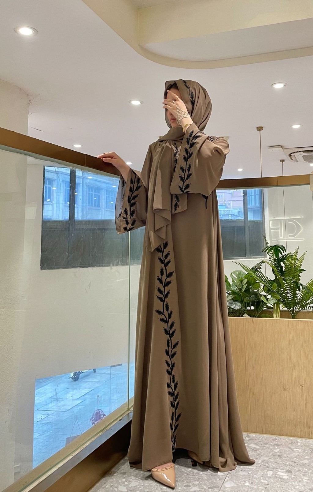 Raya abaya Dubai Türkiye Fashion Street Chiffon Round Neck Plant Pattern Embroidery Jubah - detail 5