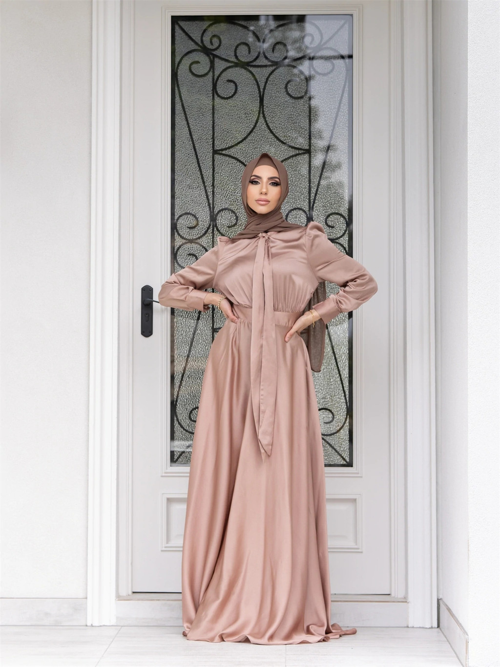 Elegant Satin Dress for Women Muslim Fashion Abaya Hijab Dubai  Arabic Kaftan Robe Female Islamic Clothing - detail 2