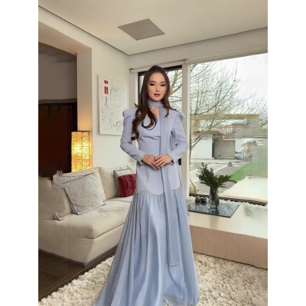 Light Luxury Women's Dress Spring New Item Handmade Diamond Inlaid Ribbon Design Long Sleeved Lady Slim Fit Dress