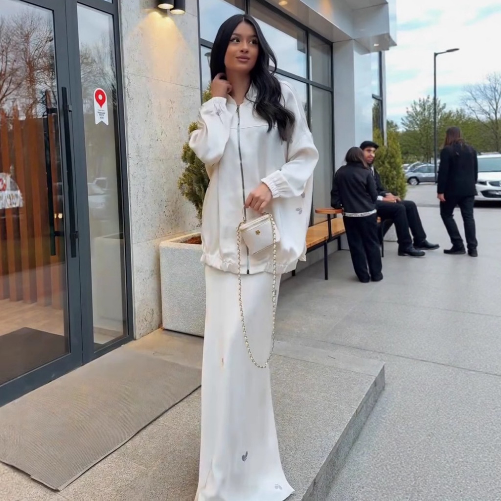 Two Piece Women's Fashion Spring and Summer Style Elegant Casual Loose Printed Long Sleeved Comfortable Long Skirt