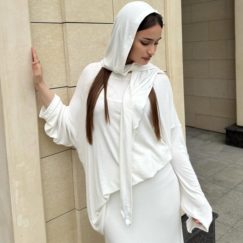Elegant Modest Fashion Muslim Women Abaya Set Chic Headscarf & Long-Sleeve Dress Dubai Style