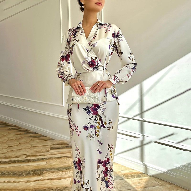 2 Piece Sets Elegant Muslimah Women V-neck Long Sleeved Top and Skirt Fashion Floral Print Slim Fit Suit Party Outfits
