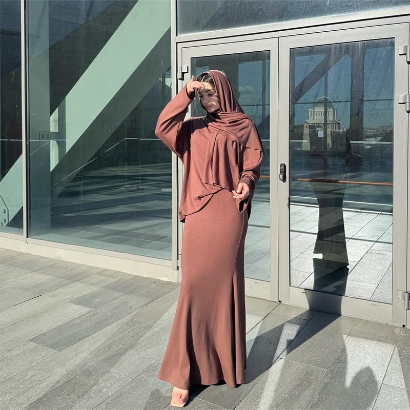 New Muslim women's loose casual long-sleeved solid color skirt three-piece suit