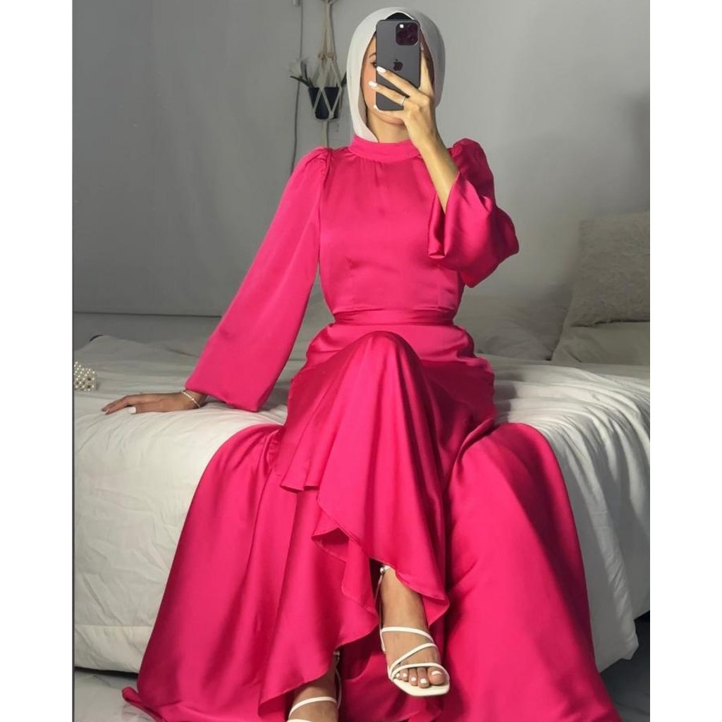 New Fashion Muslim Women's Satin Solid Color Gown with Lace Hem And Belt Large Swing Fashionable Elegant Dress