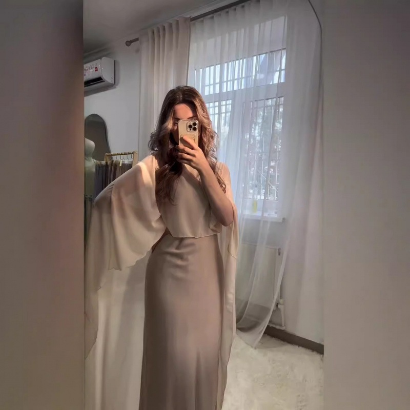 Two Piece Party Outfit Women O-Neck Bat Sleeve Tops Dresses Suits Solid Color Two Piece Set