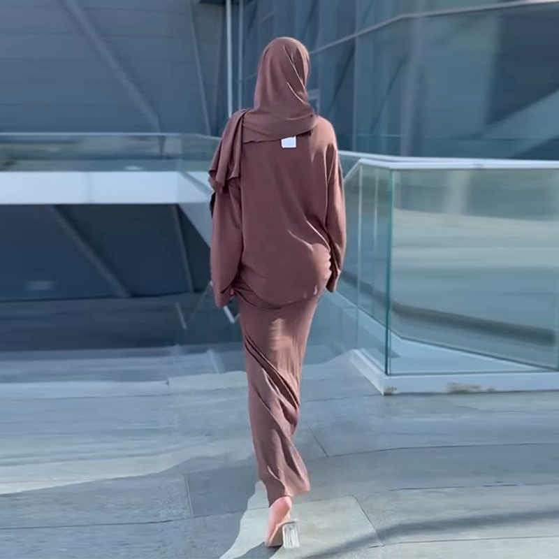 New Muslim women's loose casual long-sleeved solid color skirt three-piece suit