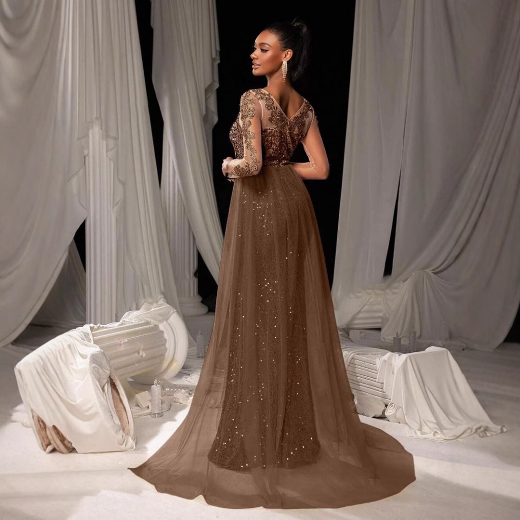 Long Ballgown Women's Evening Dress Elegant Fashionable Lace Party Gown