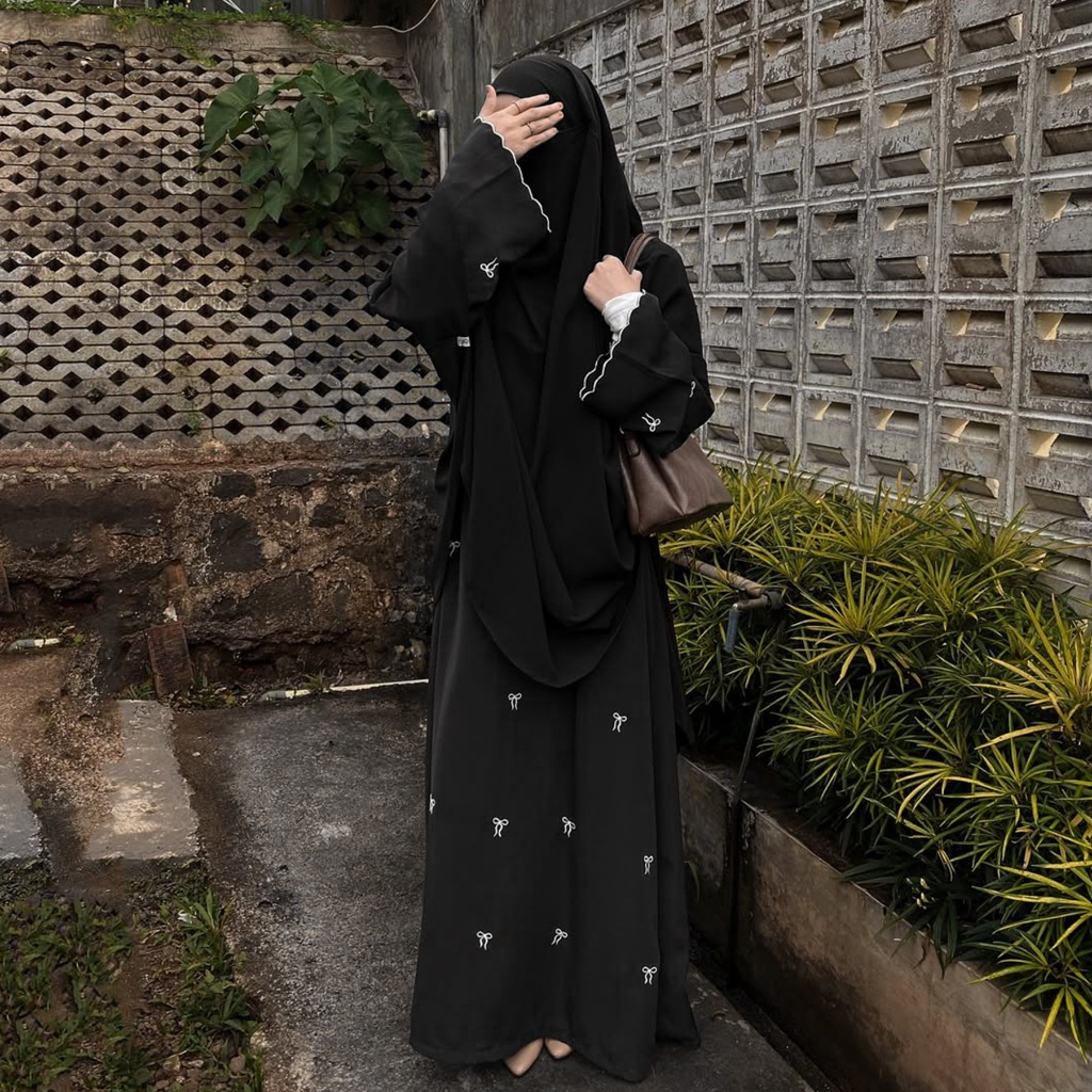 Luxury Dubai Butterfly Embroidery Abaya Muslim Women Modest Dress Islamic Vacation Outfit Fashion Kaftan Robe