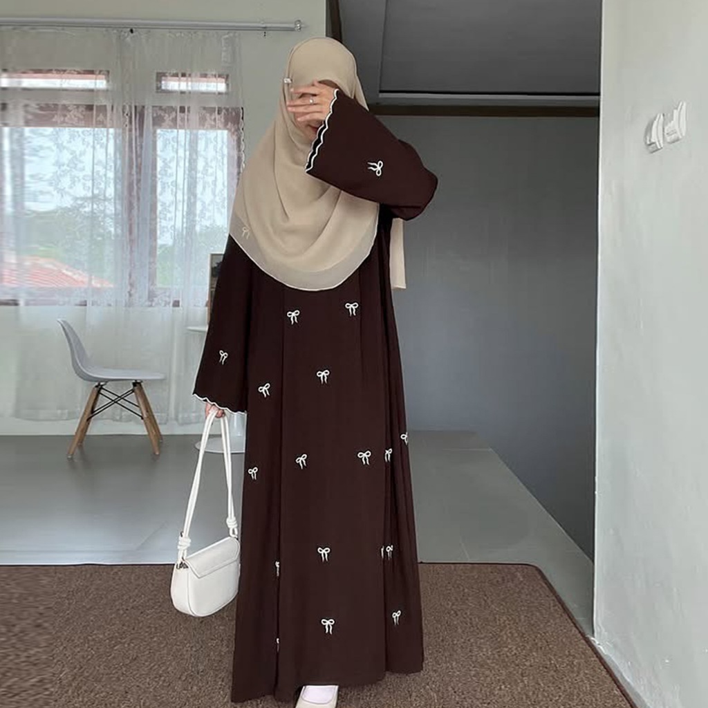 Luxury Dubai Butterfly Embroidery Abaya Muslim Women Modest Dress Islamic Vacation Outfit Fashion Kaftan Robe