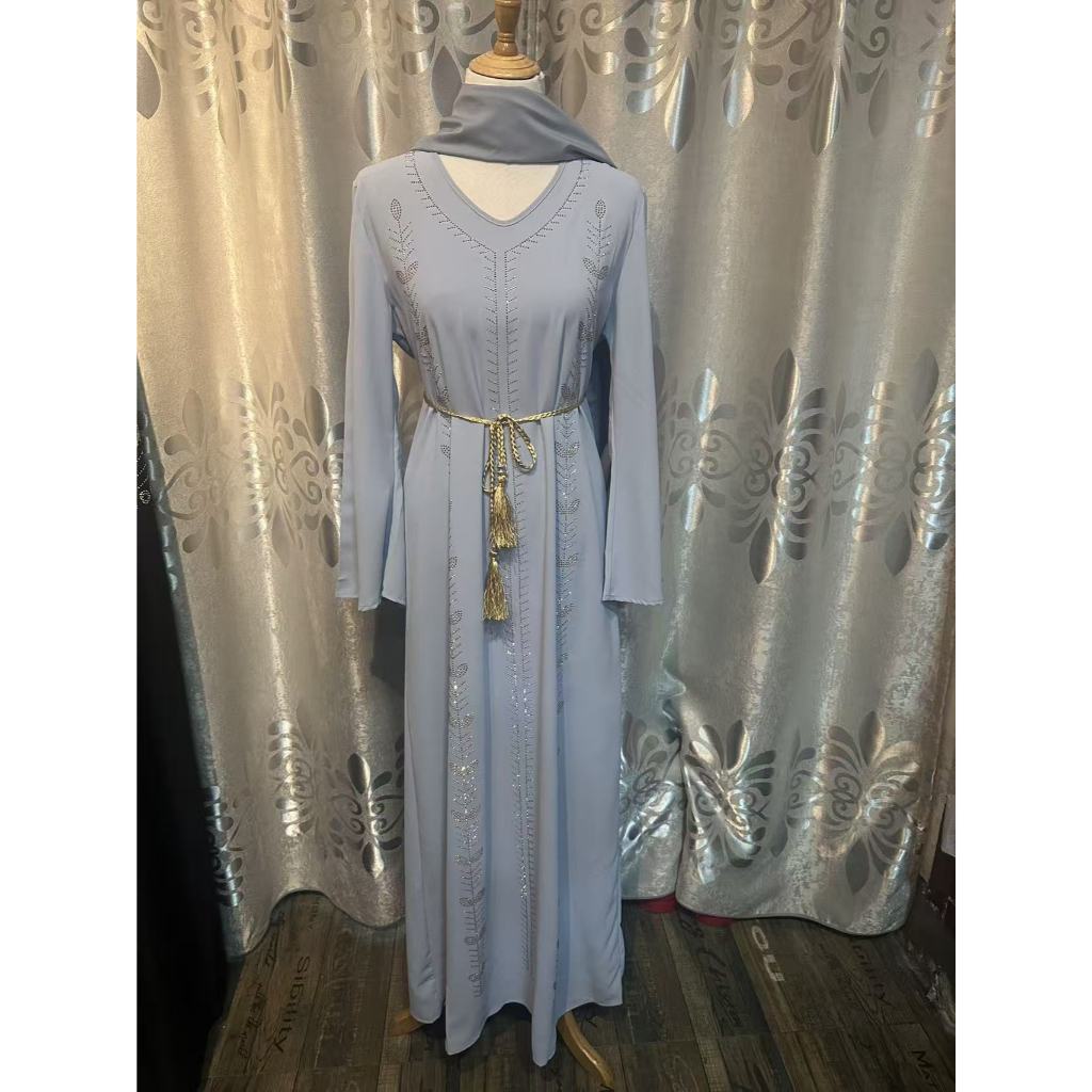 New Bell-sleeved women's abaya robe dress pullover with rhinestones and scarf, Dubai Robe