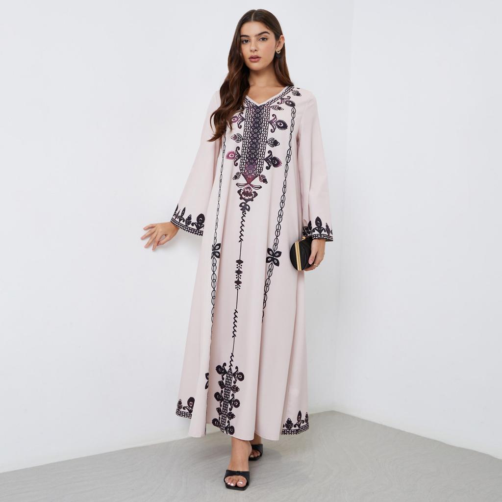 Elegant Robe, Style, Plus-Size Fashion Women's Clothing, Ethnic Print, Stylish, Loose and Comfortable, Long-Sleeve Dress