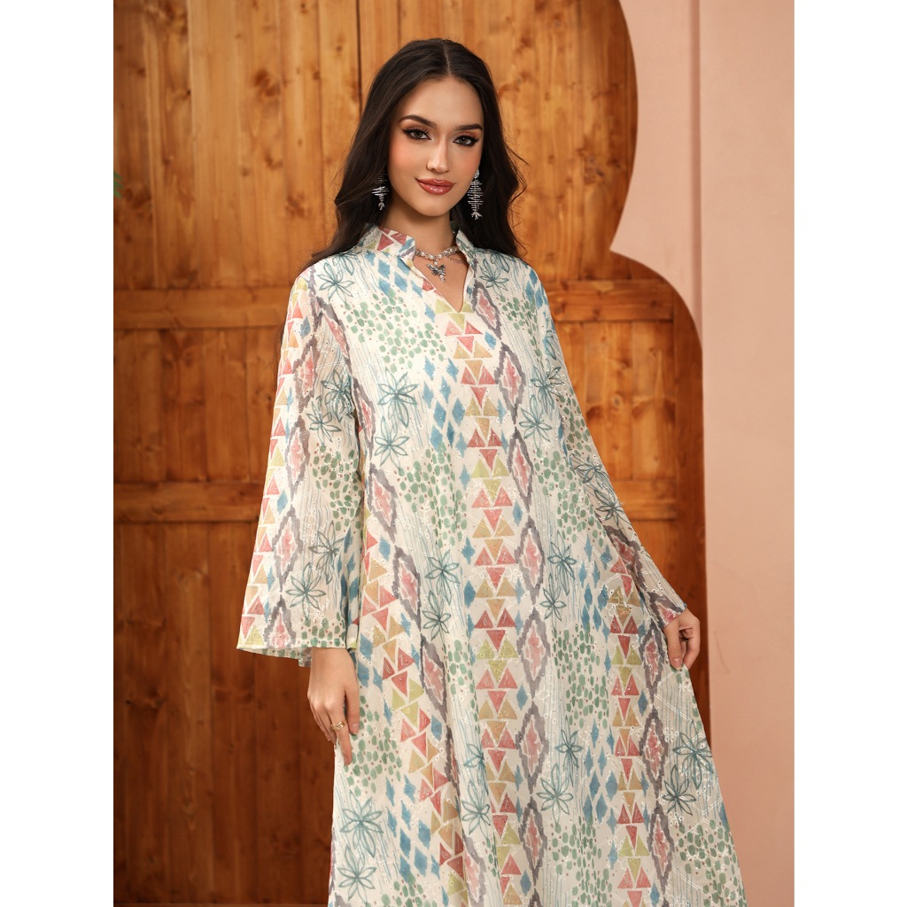 Dubai Luxury Floral Embroidery Abayas Muslim Rhinestone Decorated Loose Dress Women Clothes