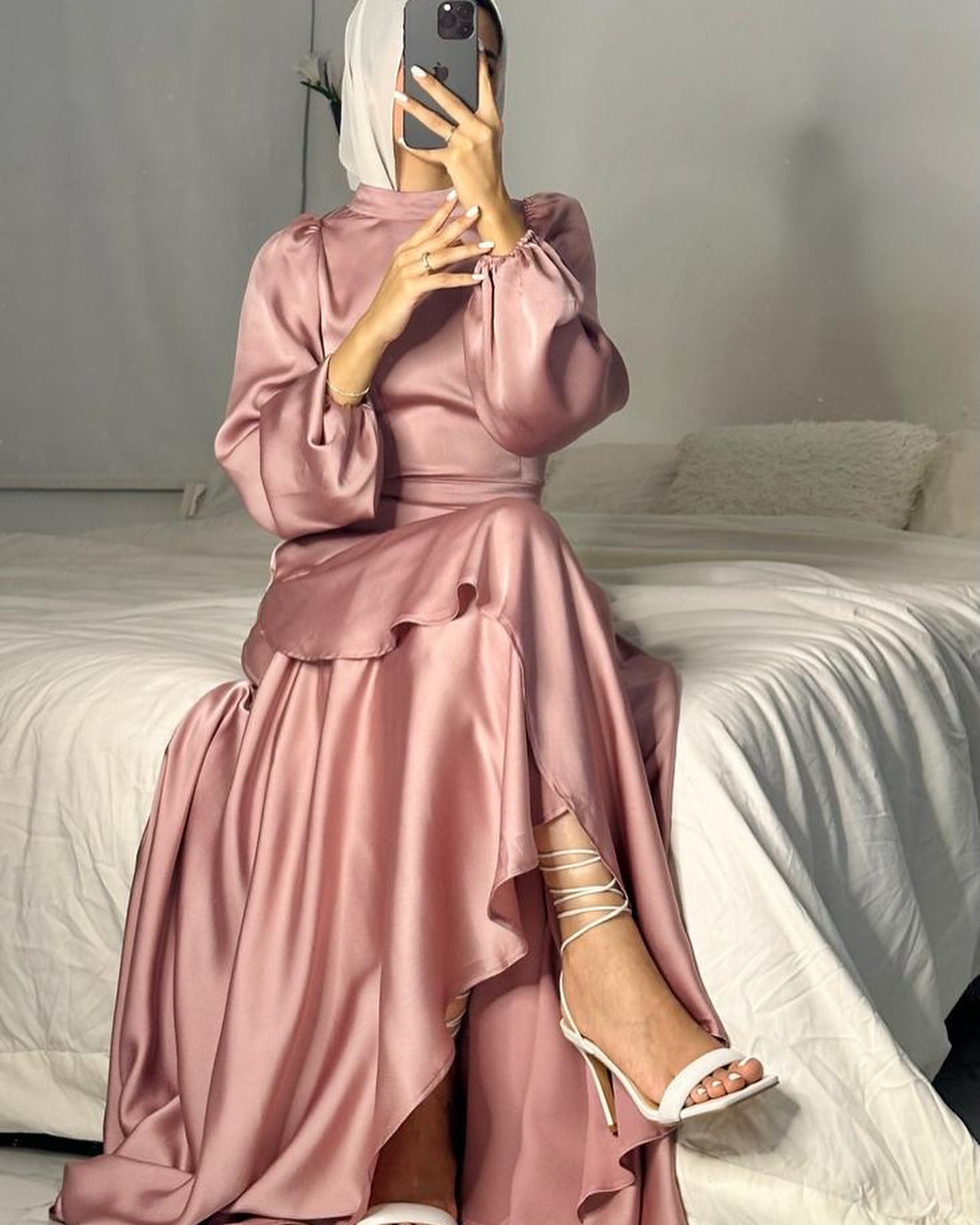 New Fashion Muslim Women's Satin Solid Color Gown with Lace Hem And Belt Large Swing Fashionable Elegant Dress - detail 7