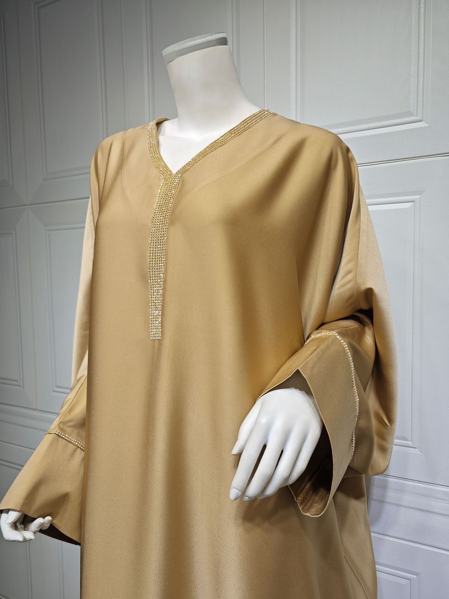 Muslim Long Dress Women Bat Sleeve Caftan Abaya Satin Robe Diamond Party Abayas Ramadan V Neck Kaftan Caftan Jalabiya - detail 3