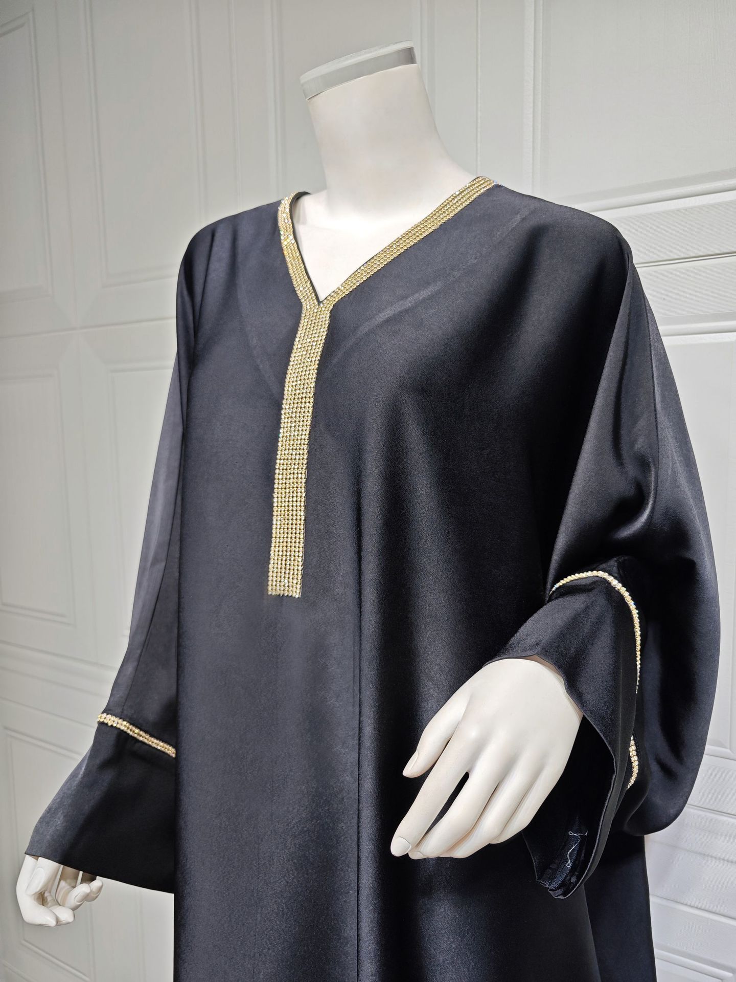 Muslim Long Dress Women Bat Sleeve Caftan Abaya Satin Robe Diamond Party Abayas Ramadan V Neck Kaftan Caftan Jalabiya - detail 9