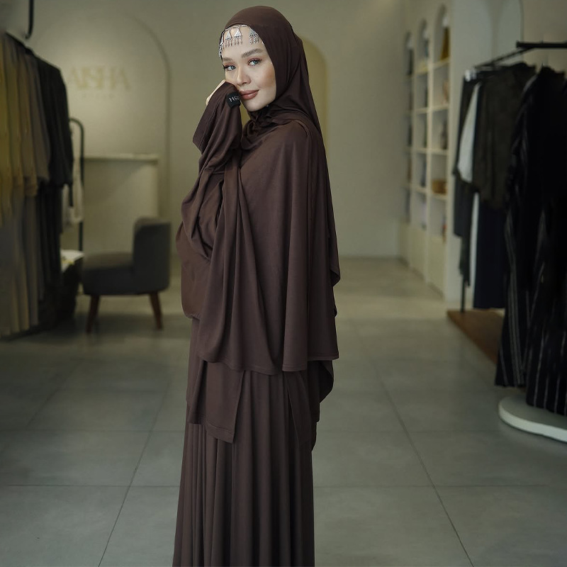 Muslim women's clothing new solid color long-sleeved top pleated long skirt suit - detail 7
