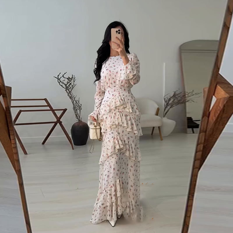 Elegant Ruffled Floral Maxi Dress Long Sleeve Layered & Flowy Chic Look - detail 5