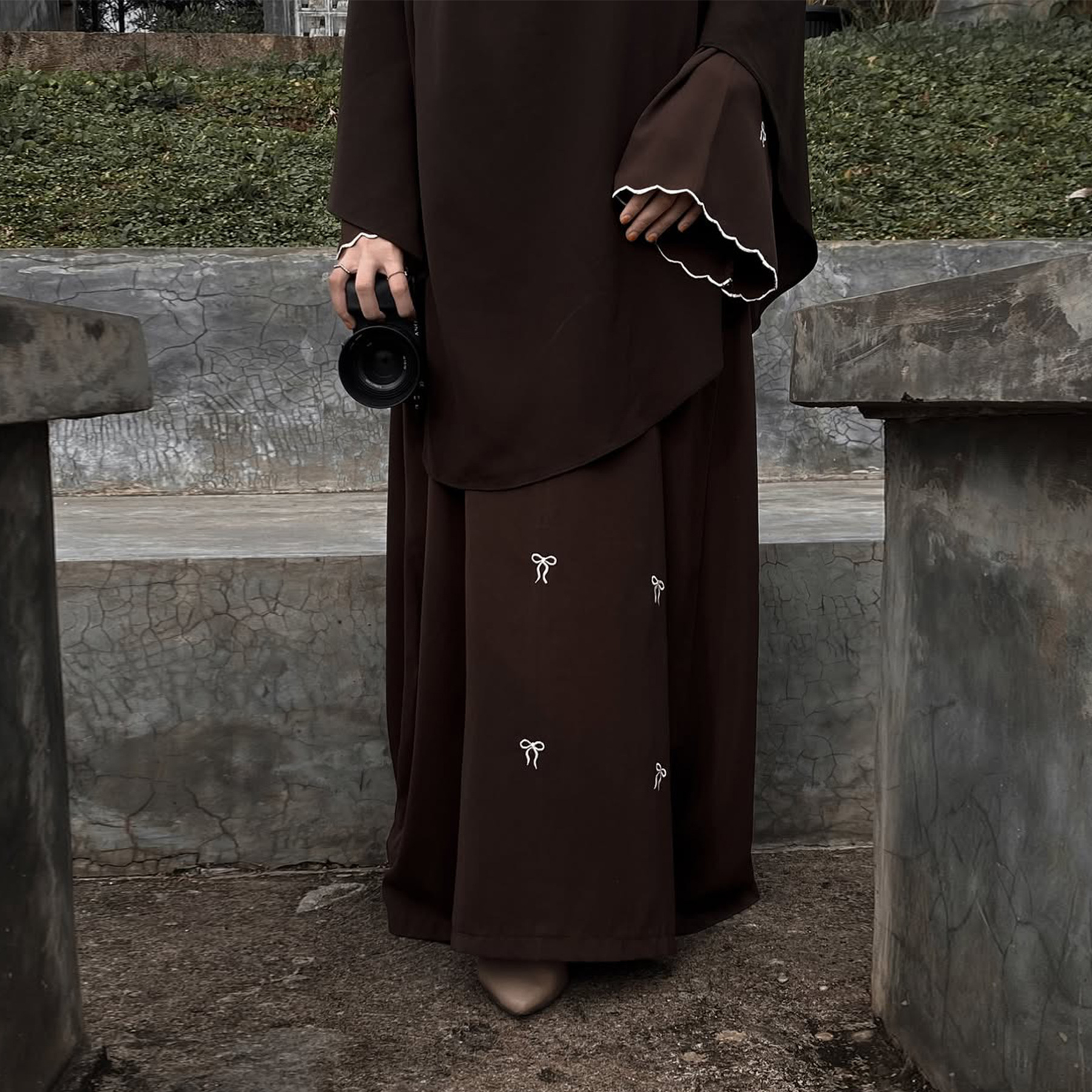 Luxury Dubai Butterfly Embroidery Abaya Muslim Women Modest Dress Islamic Vacation Outfit Fashion Kaftan Robe - detail 1