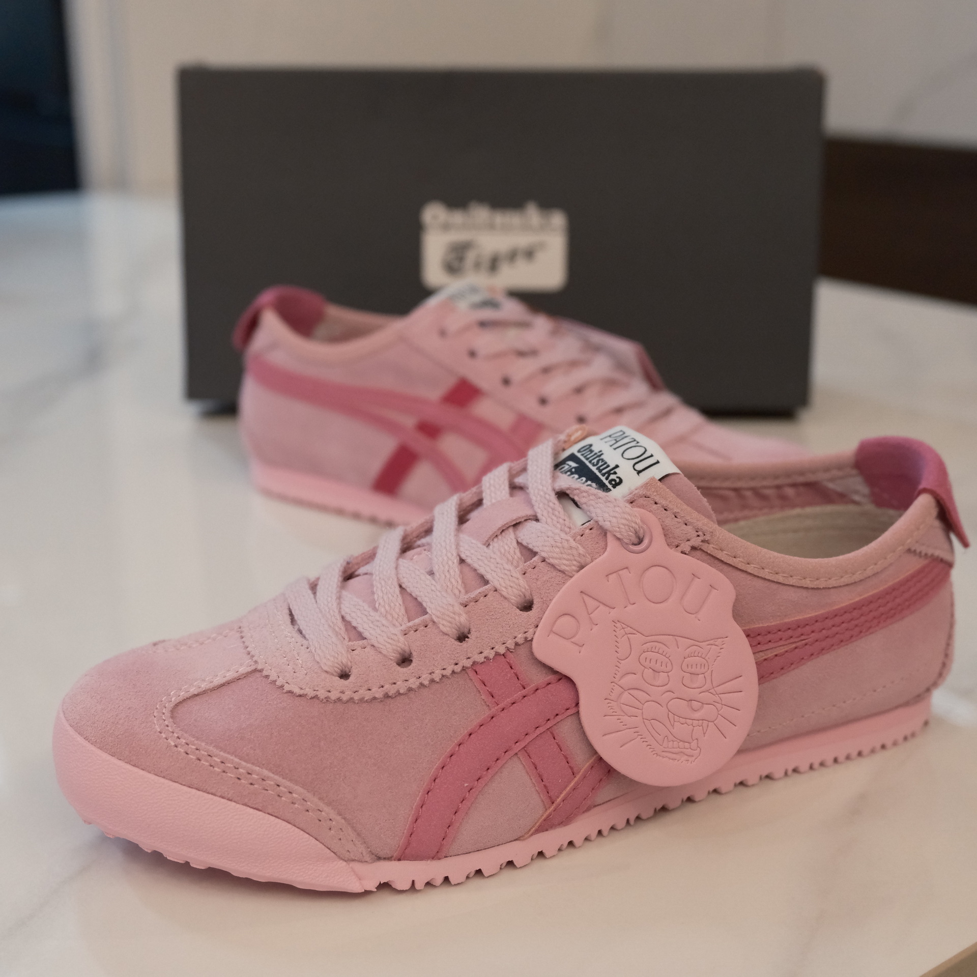 Pure Tiger Onitsuka Tiger MEXICO 66™ Women’s Pink Edition  Retro Fashion Sneakers  Trending Casual - detail 6