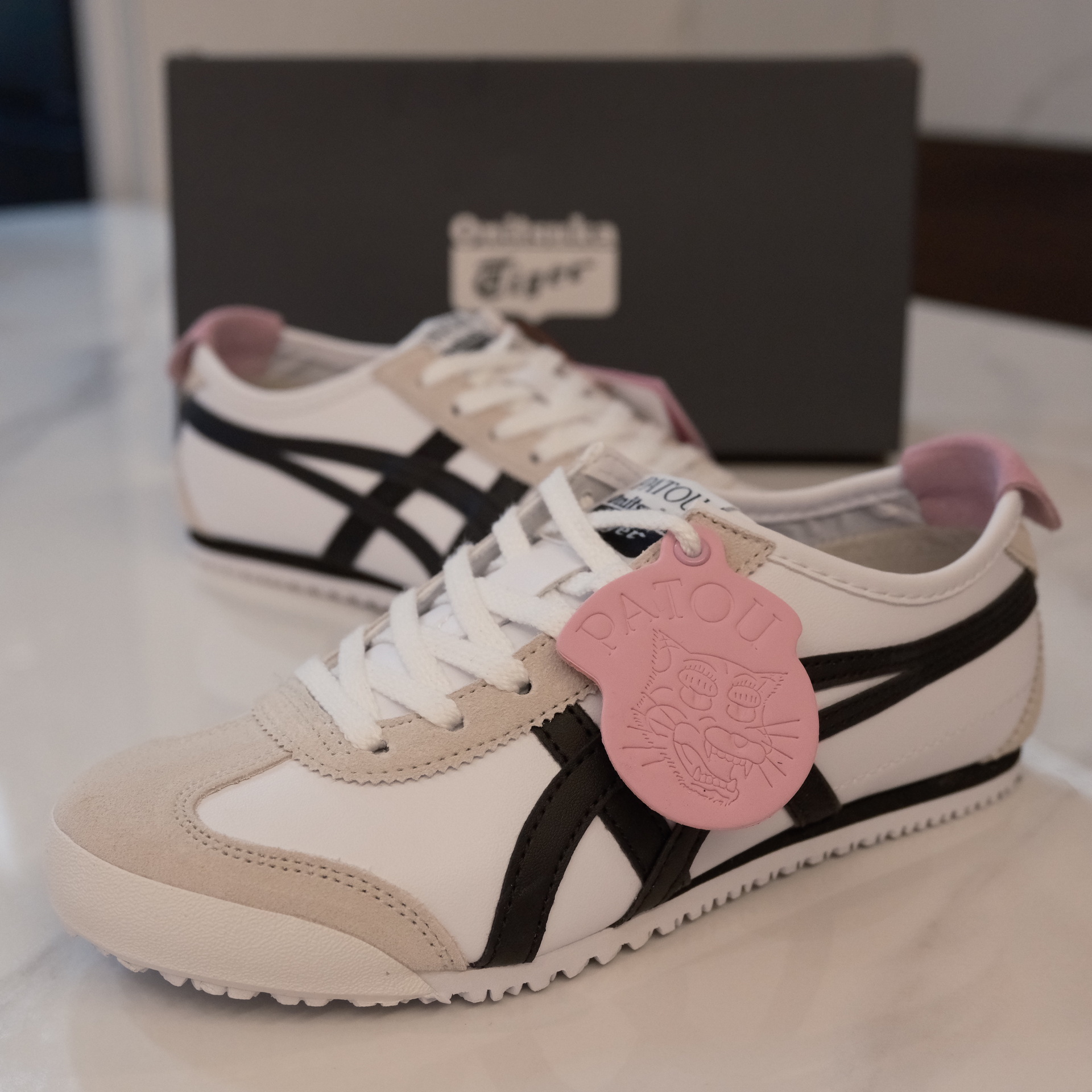 Pure Tiger Onitsuka Tiger MEXICO 66™ Women’s Pink Edition  Retro Fashion Sneakers  Trending Casual - detail 7