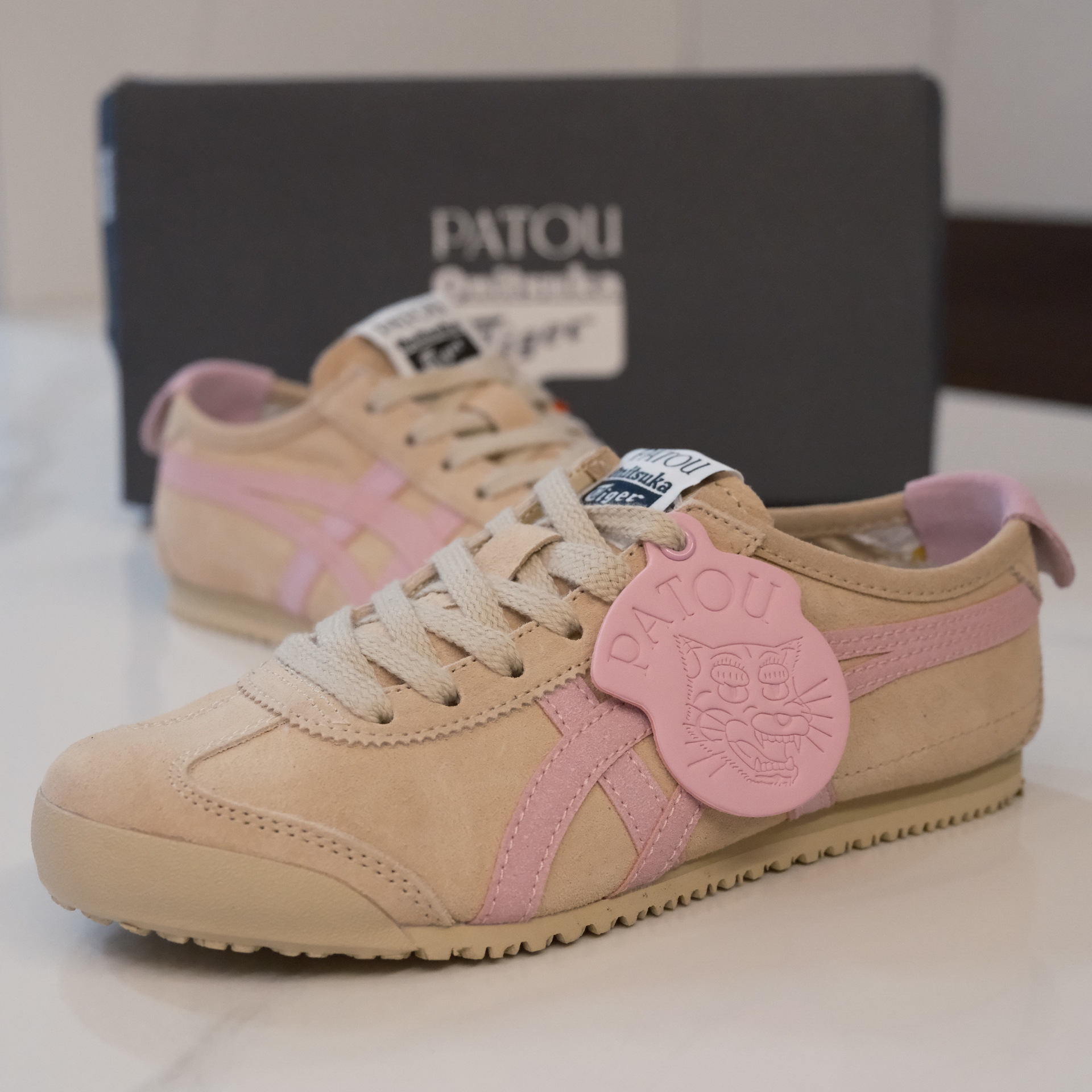 Pure Tiger Onitsuka Tiger MEXICO 66™ Women’s Pink Edition  Retro Fashion Sneakers  Trending Casual - detail 5