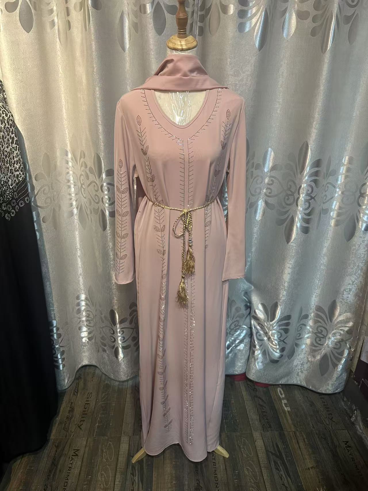 New Bell-sleeved women's abaya robe dress pullover with rhinestones and scarf, Dubai Robe - detail 8
