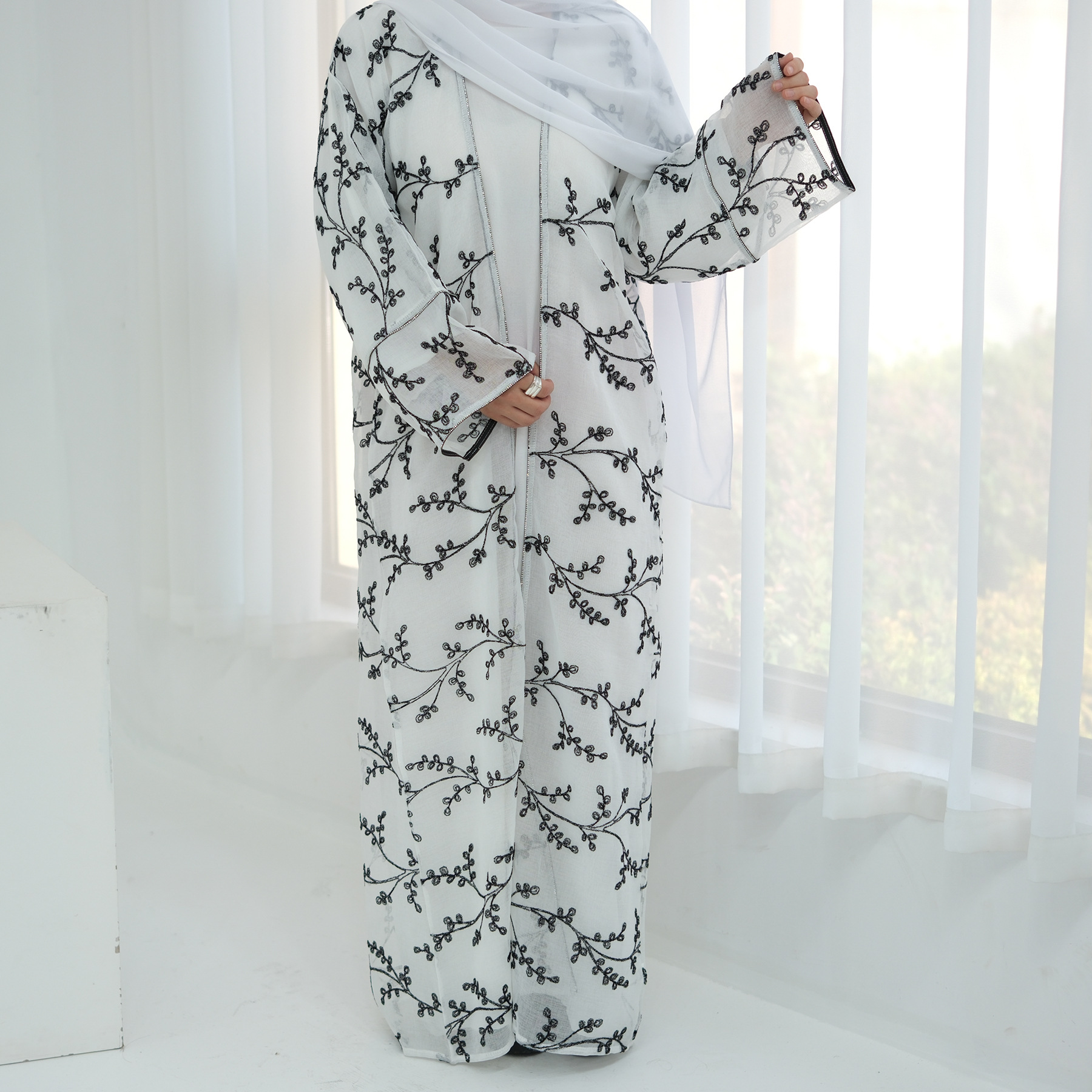 Muslim Women Dubai Abaya Luxury Embroidery Floral Long Dress Kimono Cardigan Kaftan Modest Robe Islamic Clothing - detail 1