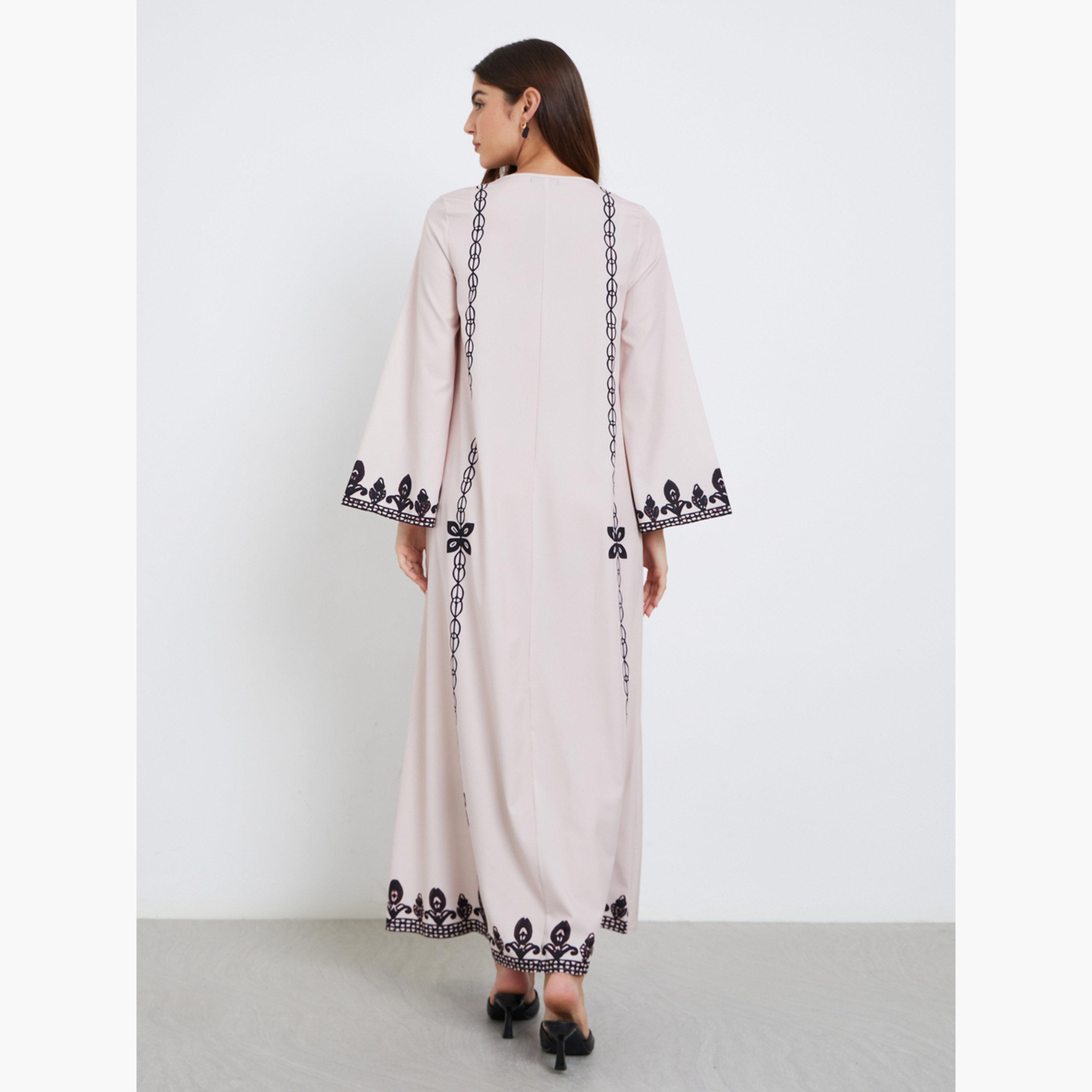 Elegant Robe, Style, Plus-Size Fashion Women's Clothing, Ethnic Print, Stylish, Loose and Comfortable, Long-Sleeve Dress - detail 3