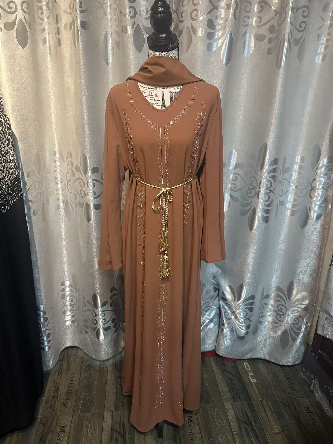 New Bell-sleeved women's abaya robe dress pullover with rhinestones and scarf, Dubai Robe - detail 3